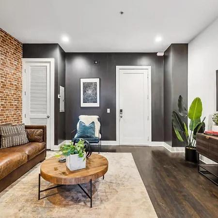 Legends Loft Modern Stay Near Vandy On West End
